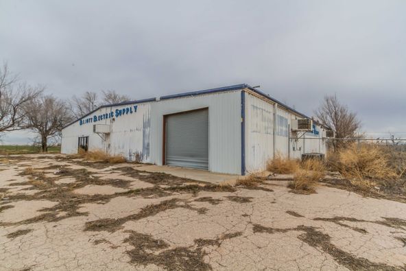 150 Pine St, Hereford, TX 79045